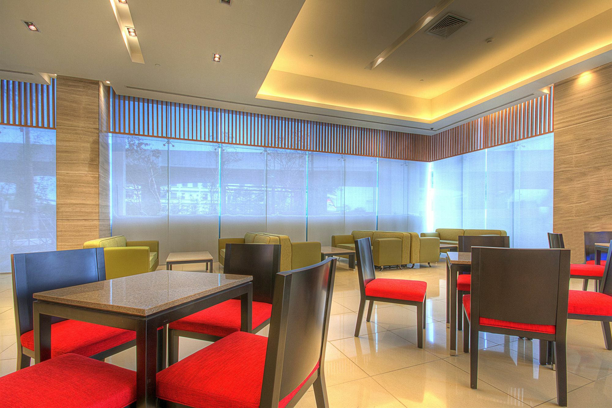 Holiday Inn Express Manila Newport City, An Ihg Hotel Paranaque City Exterior foto